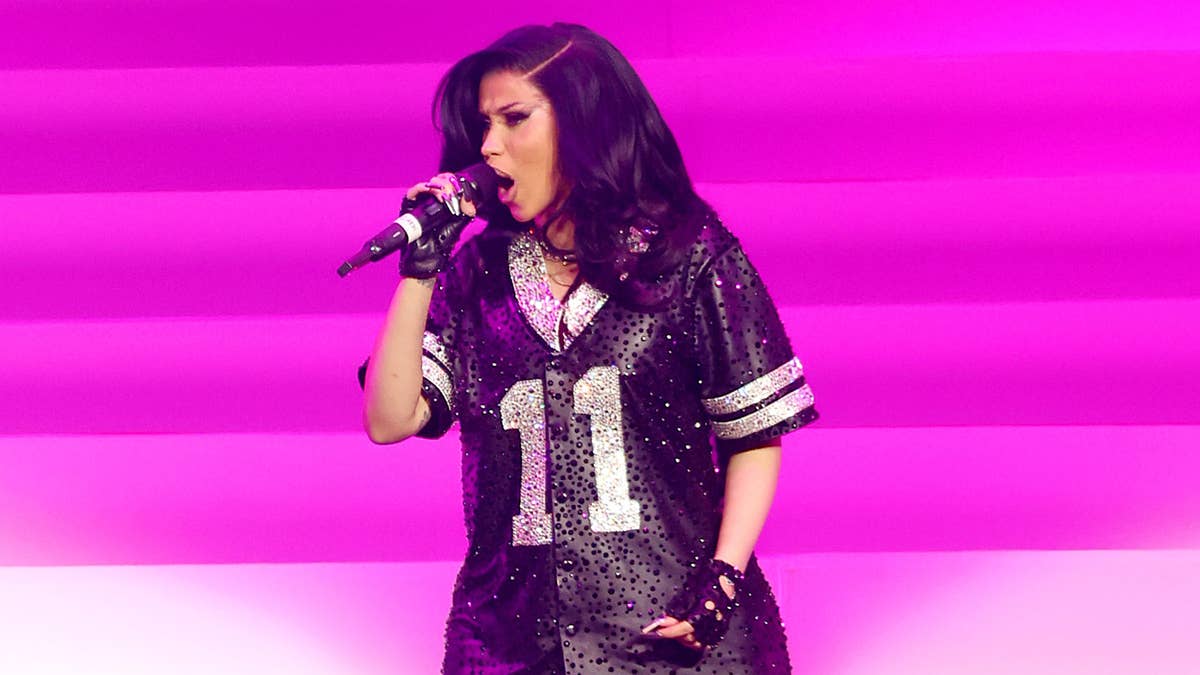 The rapper's headlining performance at the BET Experience event on Friday suffered from technical issues, which Cardi addressed mid-set.