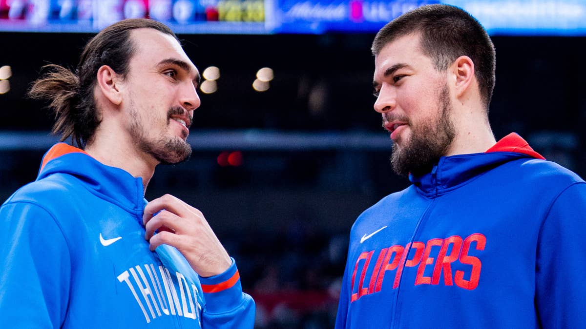 Saric was put into a chokehold trying to help Zubac out.